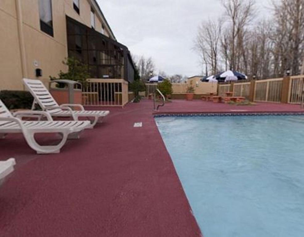 Southaven Inn Express - Memphis International Airport/Graceland Exterior foto