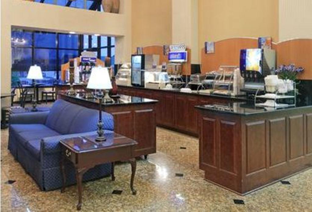 Southaven Inn Express - Memphis International Airport/Graceland Restaurante foto